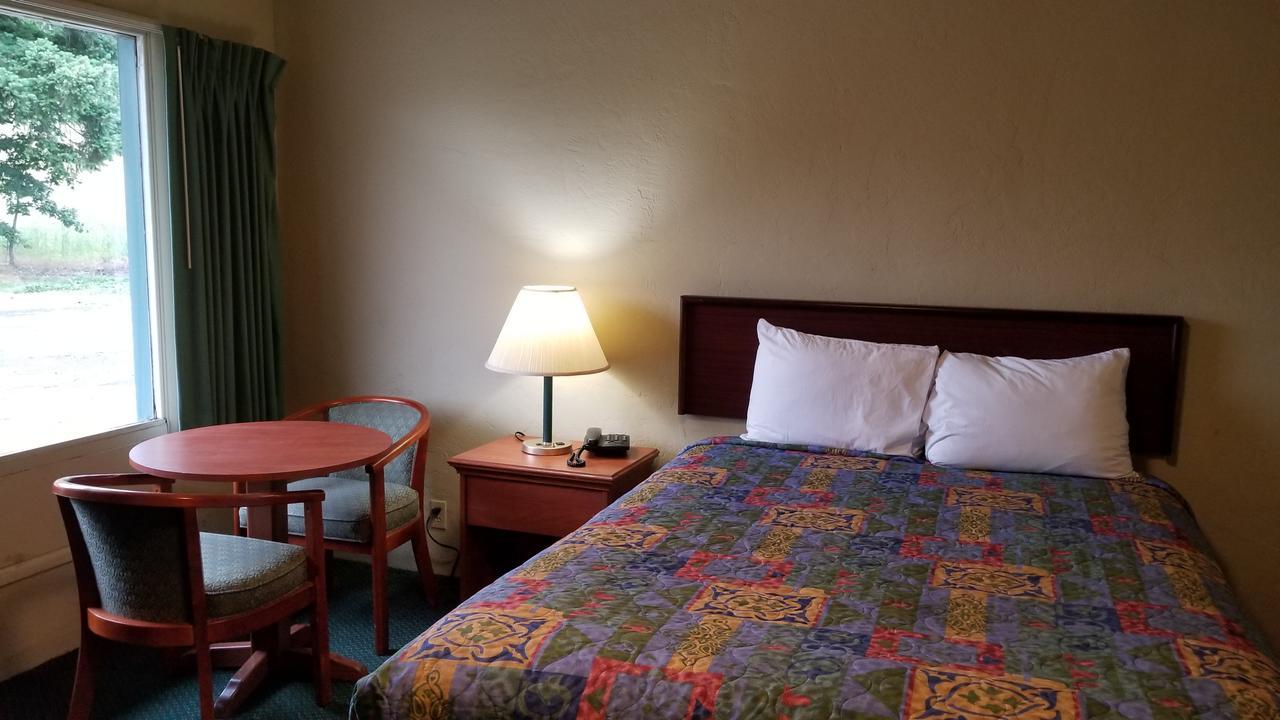 Quick Stop Motel Round Prairie Exterior foto